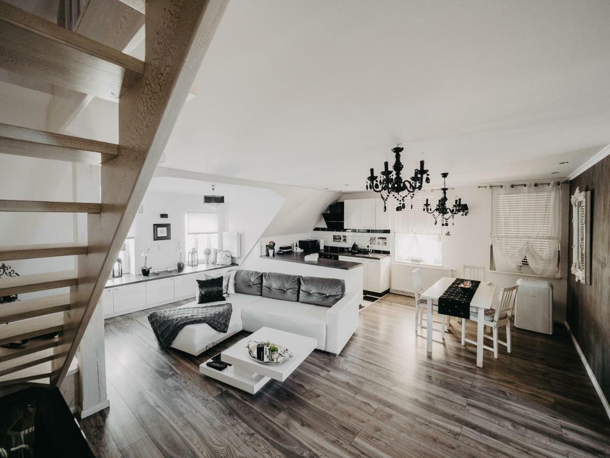 Apartament Rynek Pniewy Pniewy  外观 照片