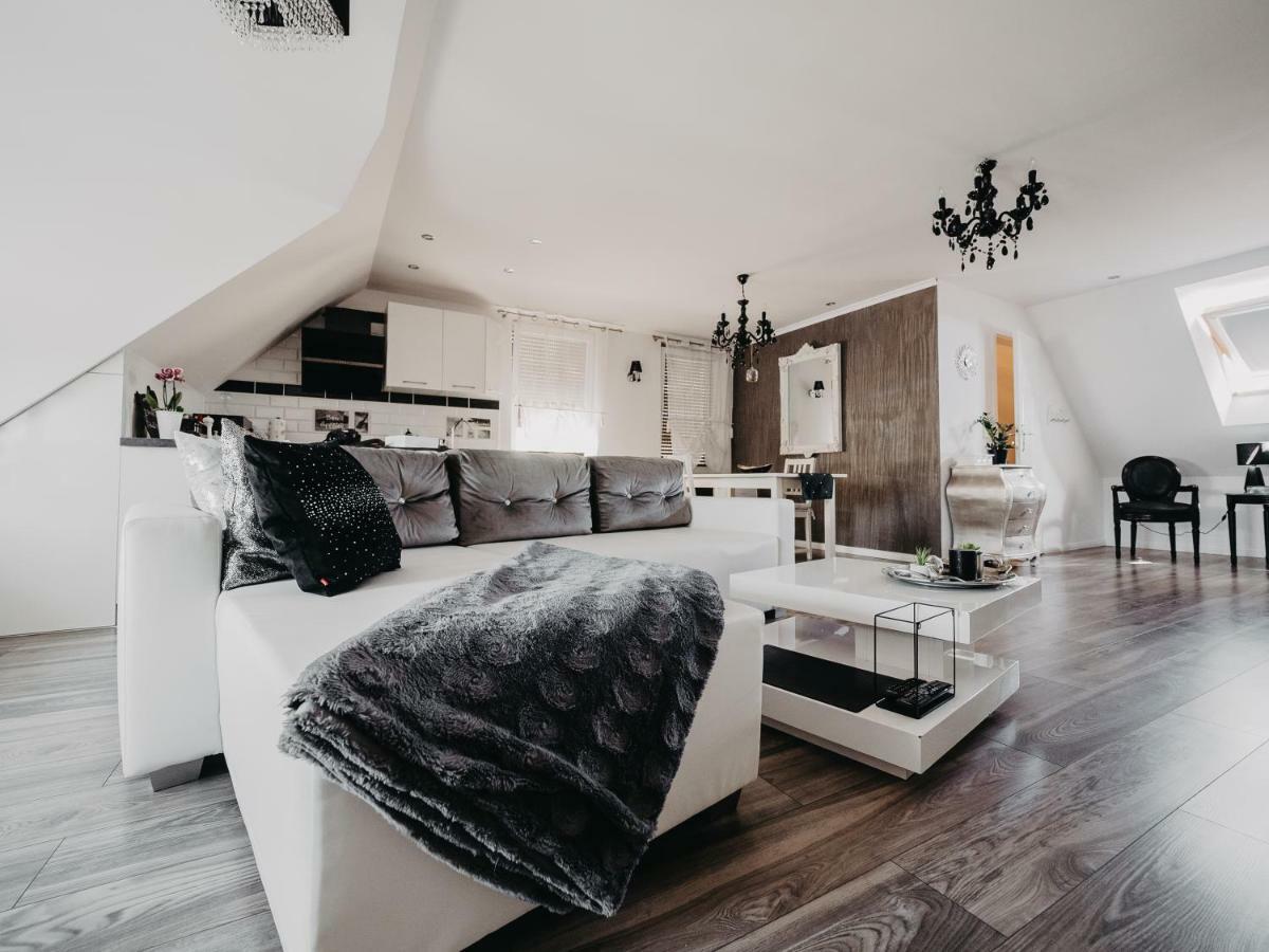 Apartament Rynek Pniewy Pniewy  外观 照片
